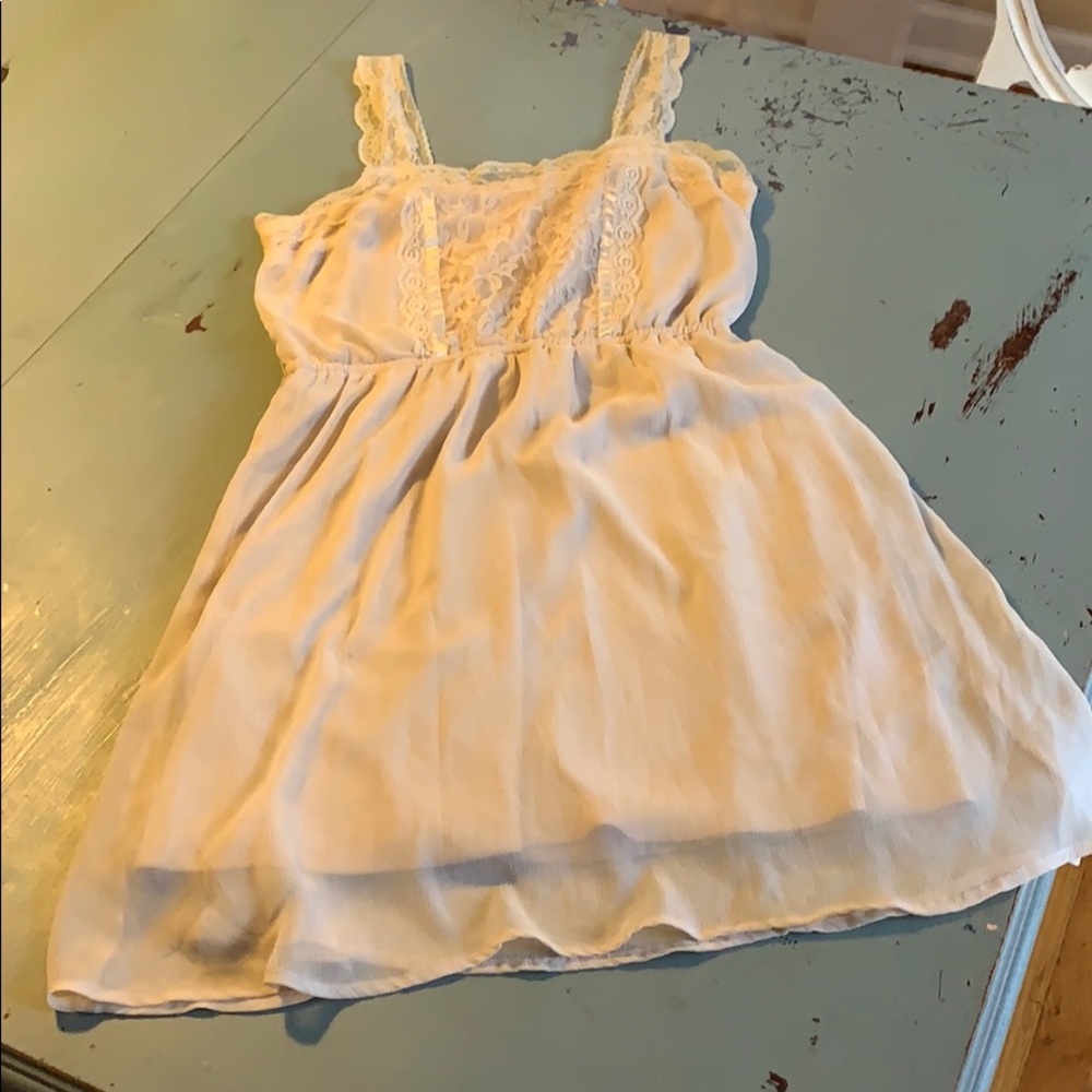 lace dress